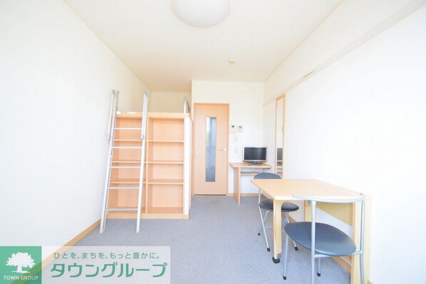 レオパレス大井の物件内観写真